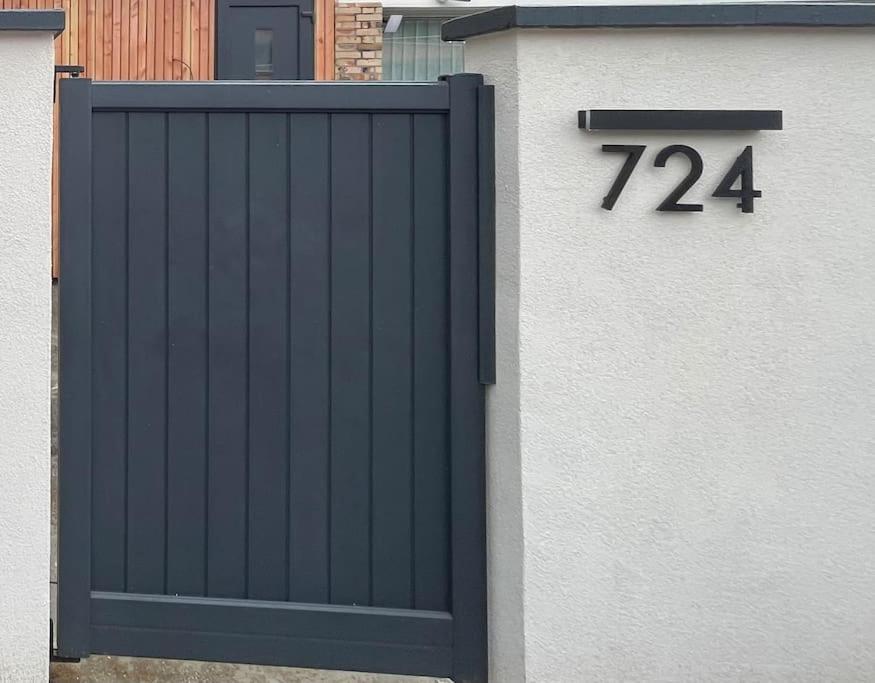 Home 724 Saint-Leger-du-Bourg-Denis Luaran gambar